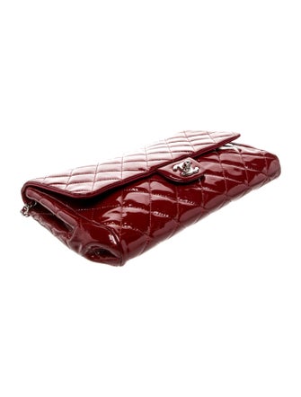 Chanel Patent New Clutch w/ Chain