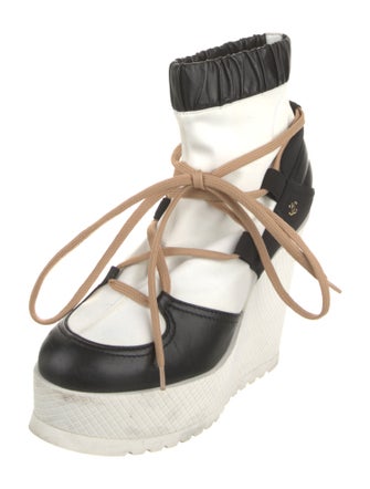 Chanel 2019 Interlocking CC Logo Rain Boots