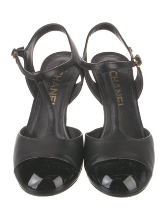 Chanel 2022 Interlocking CC Logo T-Strap Pumps