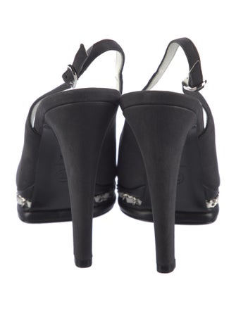 Chanel Chain-Link Accent Nubuck Slingback Pumps