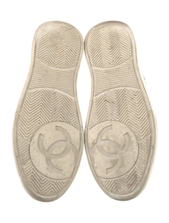 Chanel Interlocking CC Logo Leather Sneakers