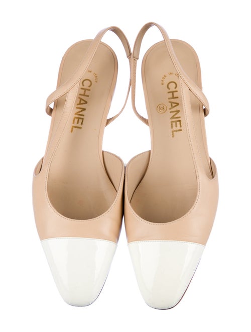 Chanel Interlocking CC Logo Lambskin Slingback Flats