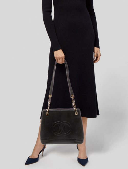 Chanel Caviar CC Shoulder Bag