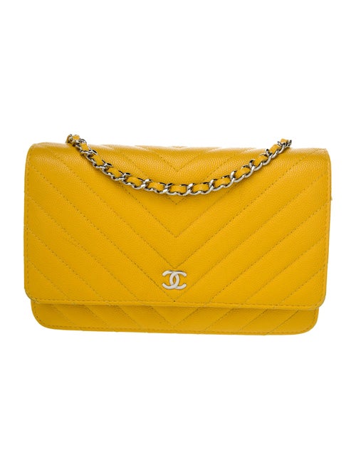 Chanel Classic Chevron Wallet On Chain