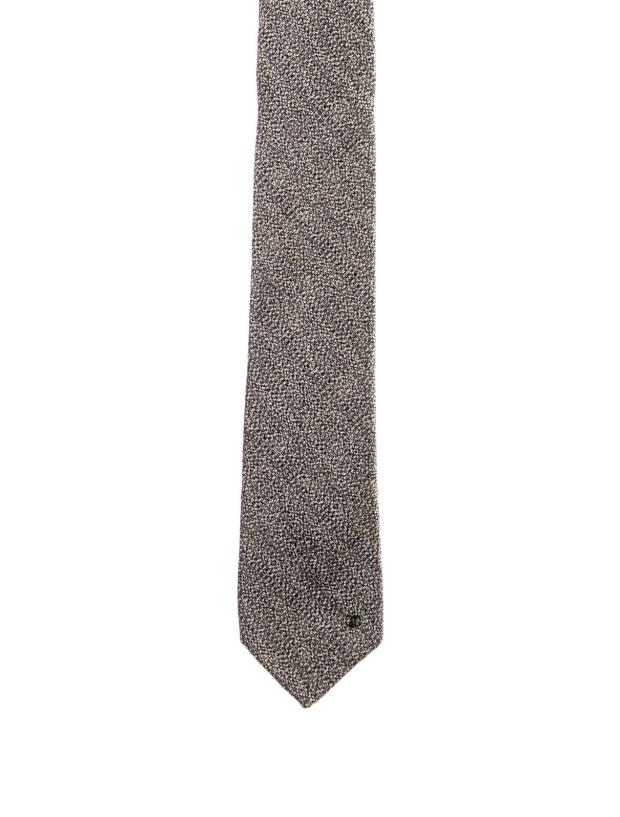 Chanel Silk CC Tie