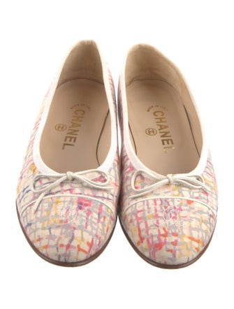 Chanel Interlocking CC Logo Canvas Flats