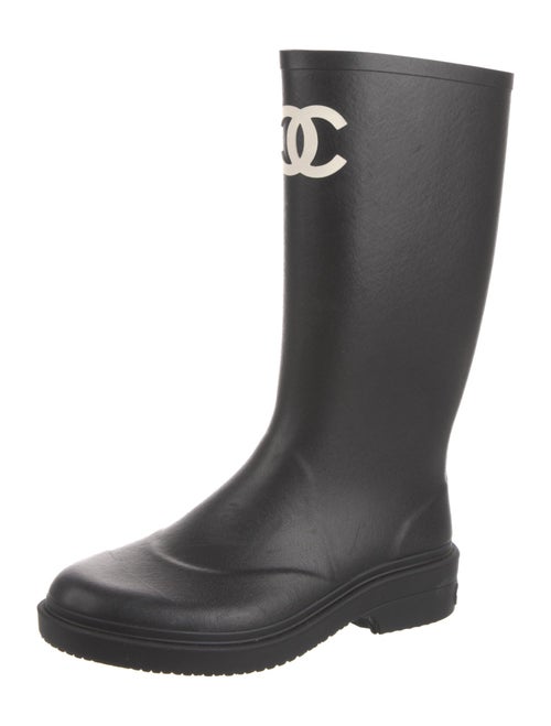 Chanel Interlocking CC Logo Rubber