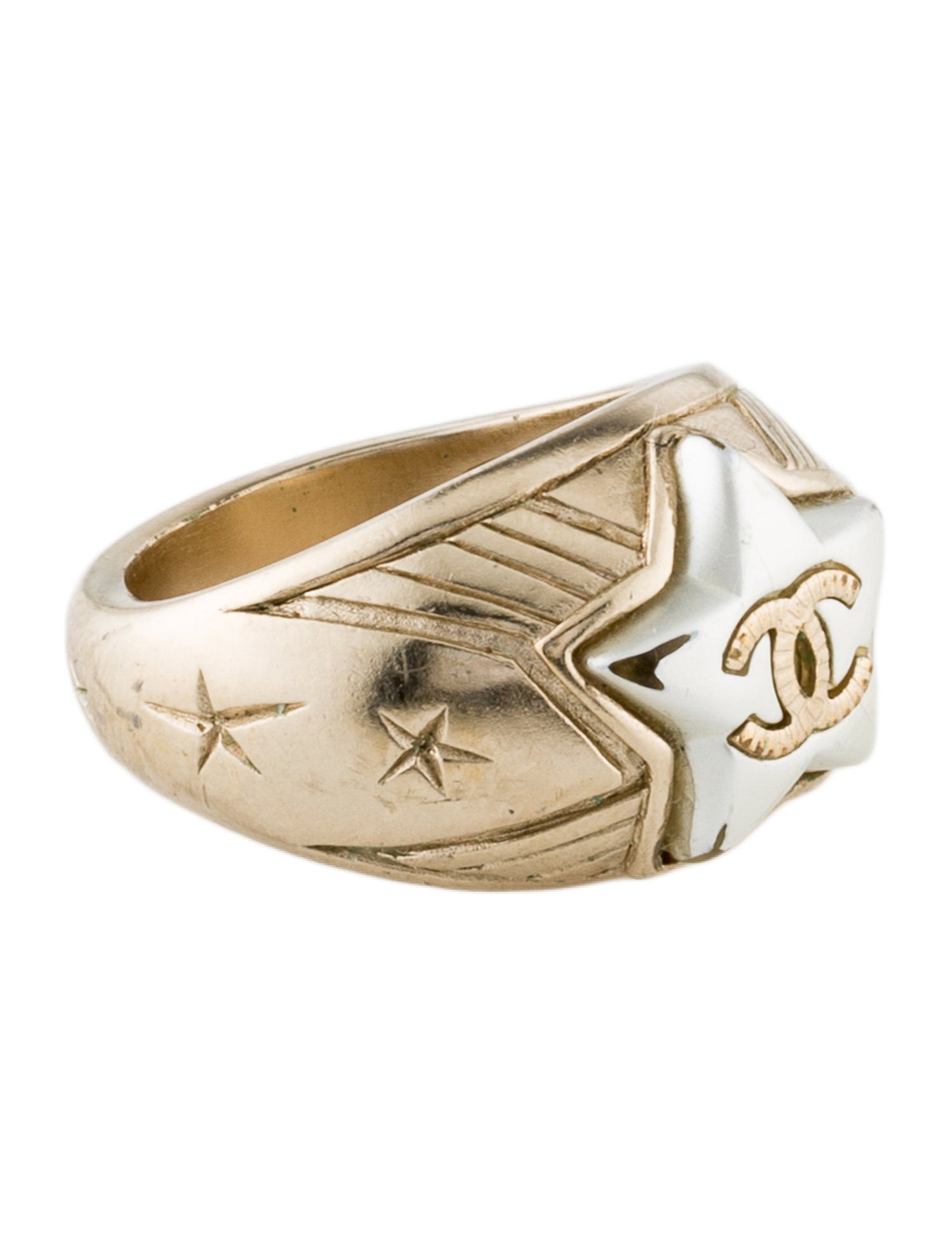 Chanel Resin Star CC Cocktail Ring