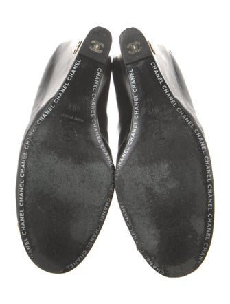 Chanel Interlocking CC Logo Leather Boots