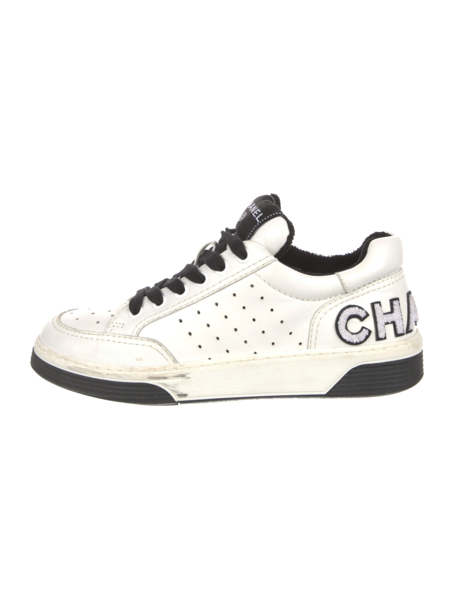 Chanel Interlocking CC Logo Leather Sneakers