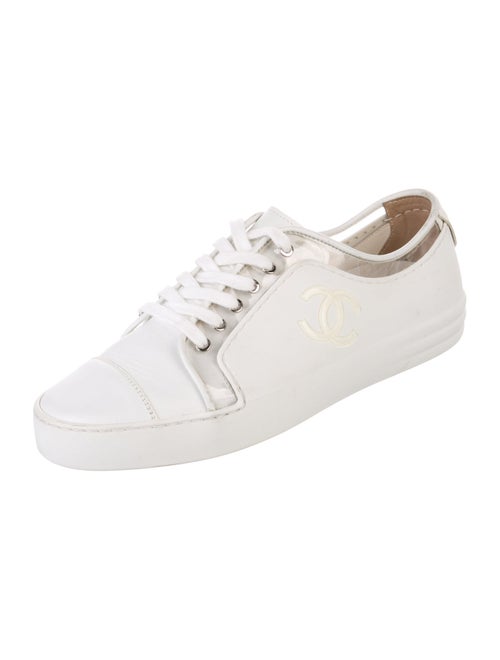 Chanel Interlocking CC Logo Leather Sneakers