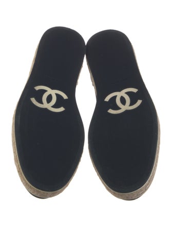 Chanel 2016 Interlocking CC Logo Espadrille Sneakers