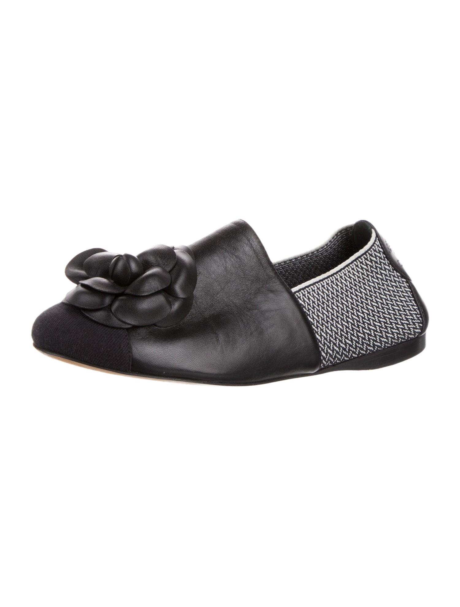 Chanel 2017 Interlocking CC Logo Flats