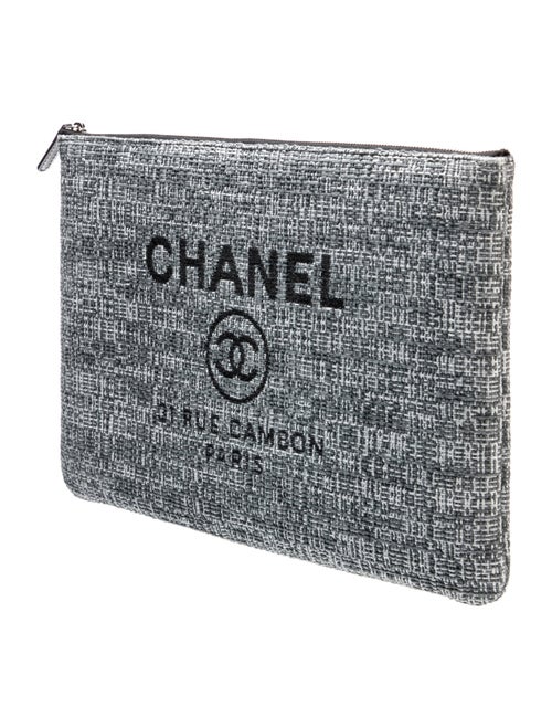 Chanel Tweed Deauville O-Case