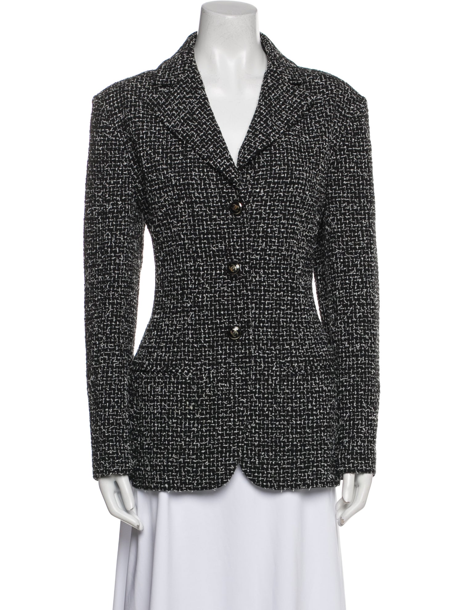 Chanel 2023 Tweed Pattern Blazer