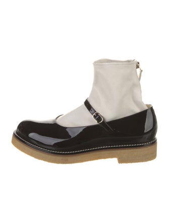 Chanel 2016 Interlocking CC Logo Mary Jane Flats