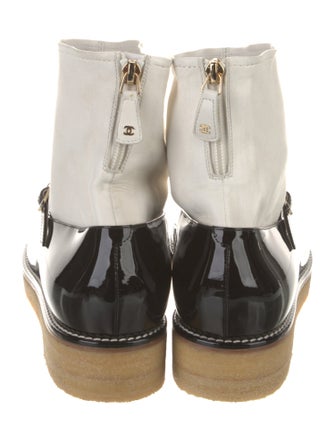 Chanel 2016 Interlocking CC Logo Mary Jane Flats