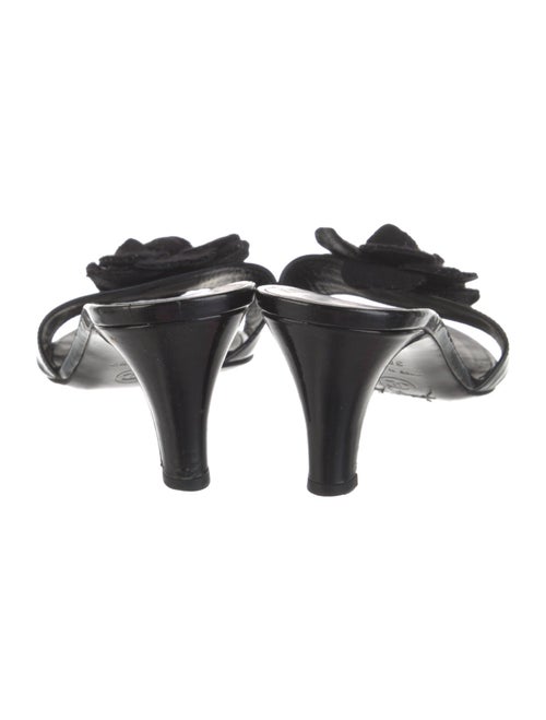 Chanel Interlocking CC Logo Patent Leather Slides