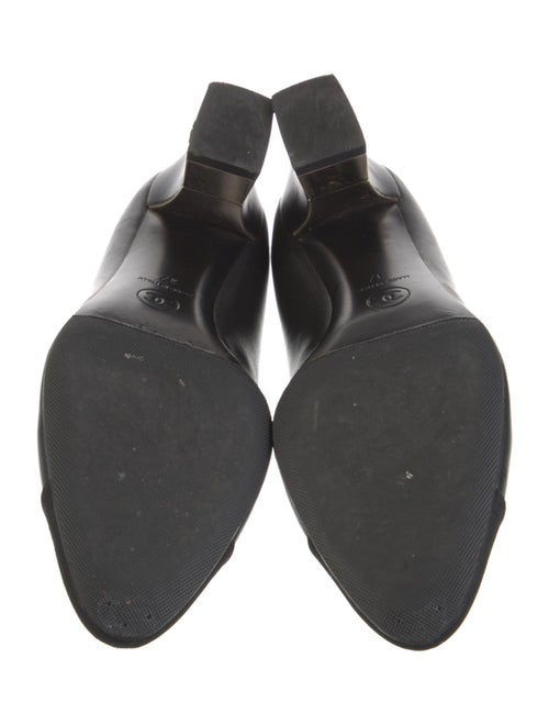 Chanel 2020 Interlocking CC Logo Pumps