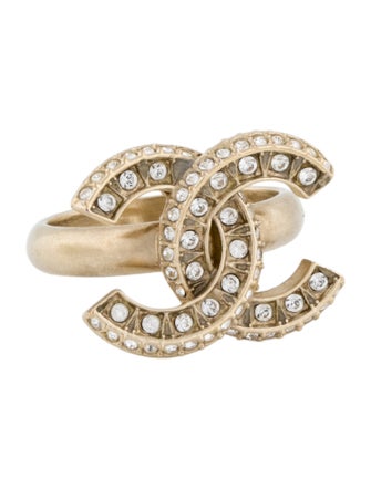 Chanel Strass CC Cocktail Ring