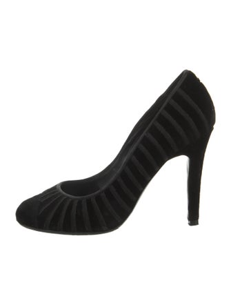 Chanel Interlocking CC Logo Velvet Pumps
