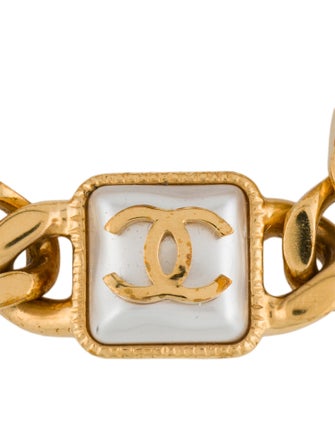 Chanel 2020 Faux Pearl CC Station Bracelet