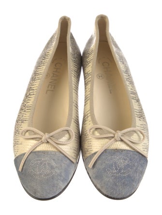 Chanel Interlocking CC Logo Lizard Flats