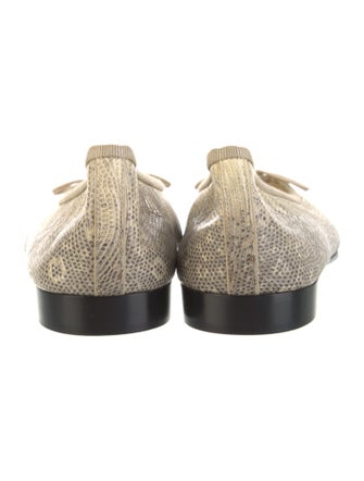Chanel Interlocking CC Logo Lizard Flats
