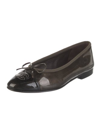 Chanel Interlocking CC Logo Patent Leather Ballet Flats
