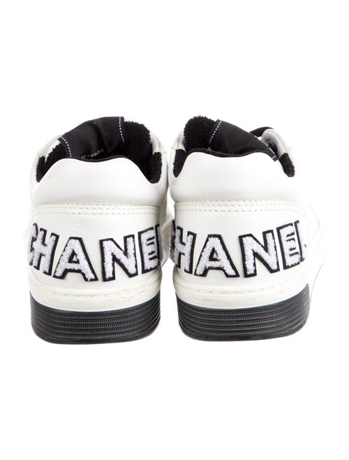 Chanel Interlocking CC Logo Leather Sneakers