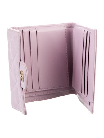 Chanel Classic Interlocking CC Logo Compact Wallet