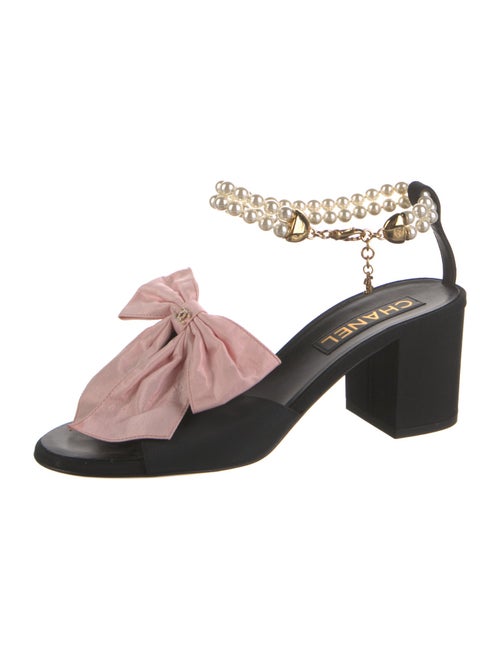 Chanel Interlocking CC Logo Bow Accents Sandals
