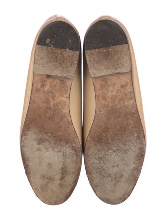 Chanel Interlocking CC Logo Leather Ballet Flats