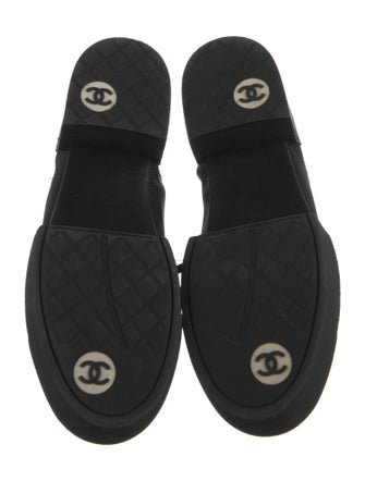 Chanel Interlocking CC Logo Leather Oxfords