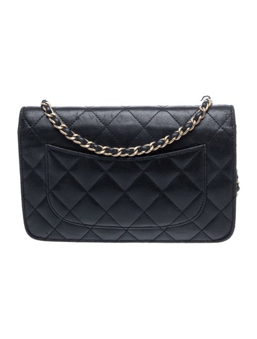 Chanel Classic Wallet On Chain