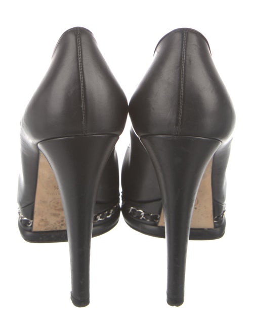 Chanel 2010's Interlocking CC Logo Pumps