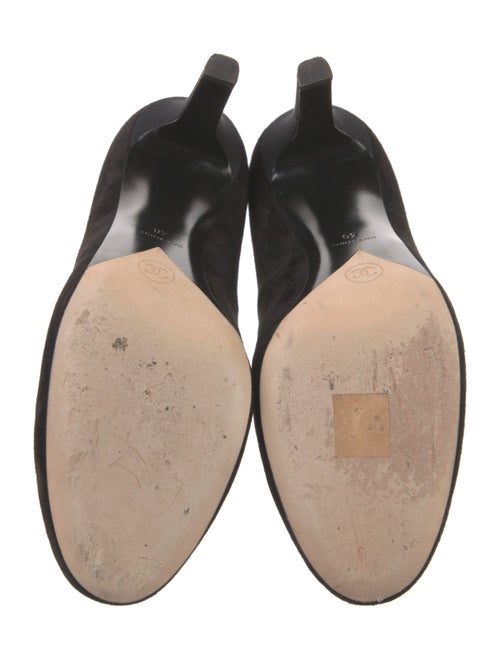 Chanel 2018 Interlocking CC Logo Pumps