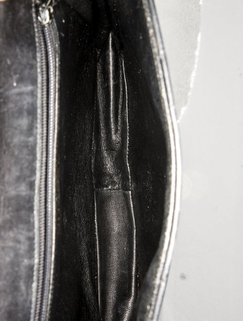 Chanel Diamond Quilt CC Shoulder Bag