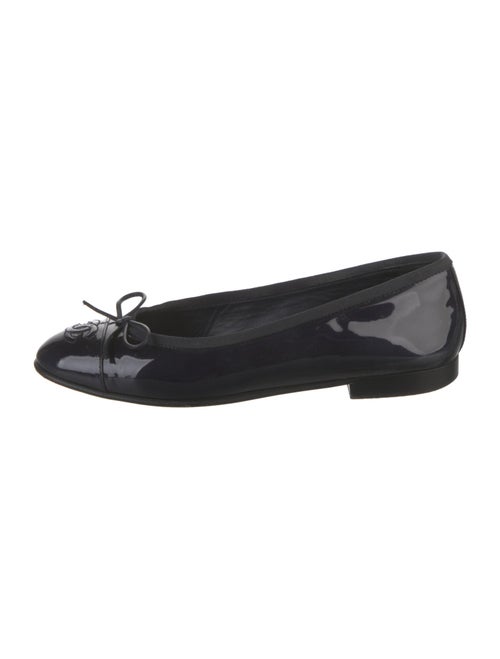 Chanel Interlocking CC Logo Patent Leather Ballet Flats