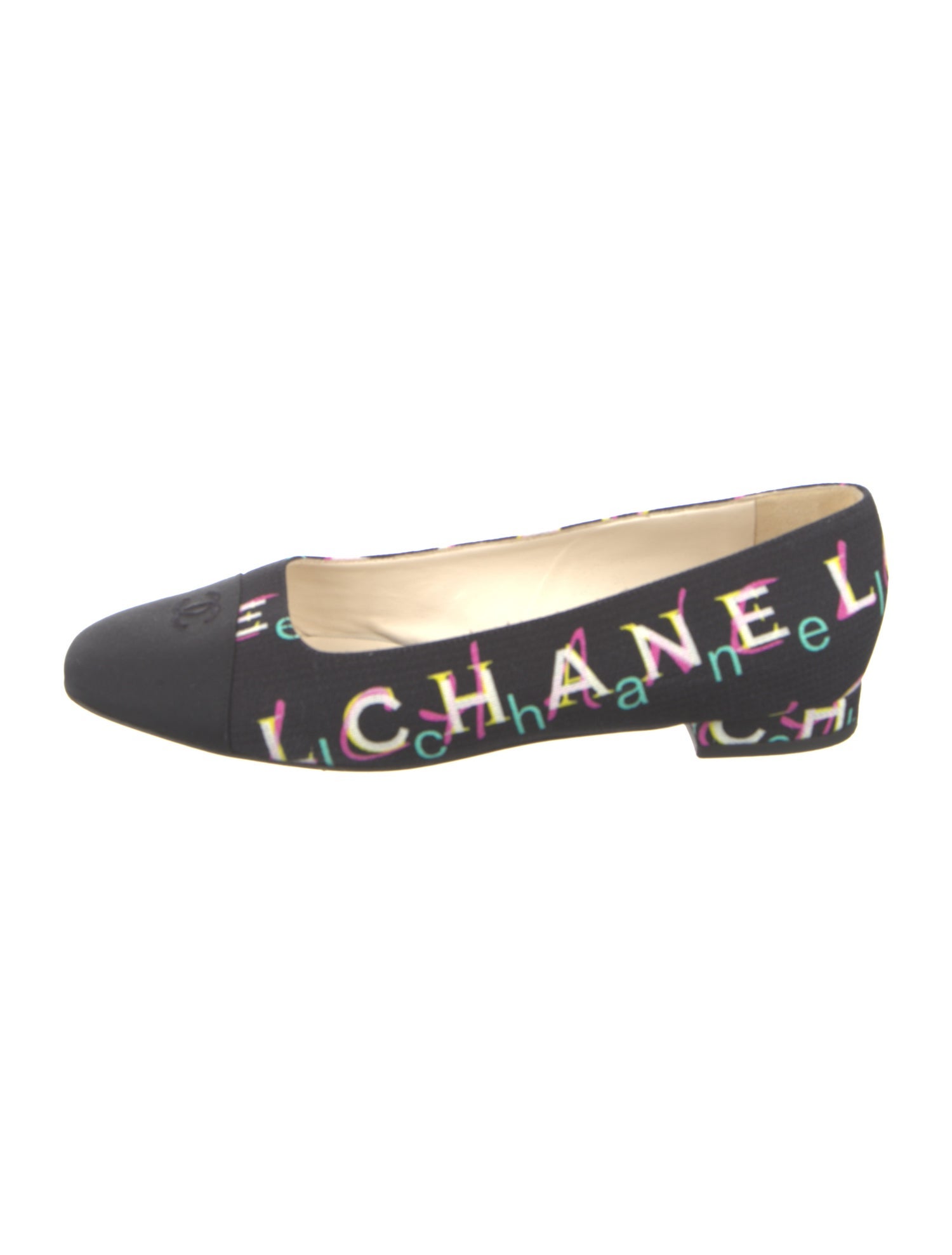 Chanel 2019 Interlocking CC Logo Ballet Flats