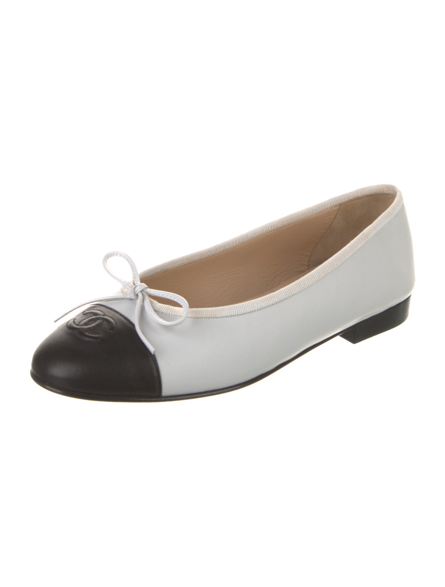 Chanel Interlocking CC Logo Lambskin Ballet Flats