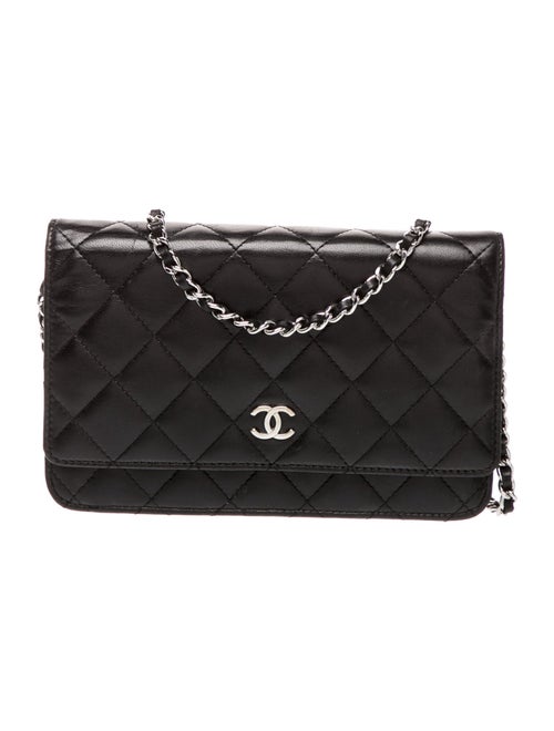Chanel Quilted Classic Wallet On Chain