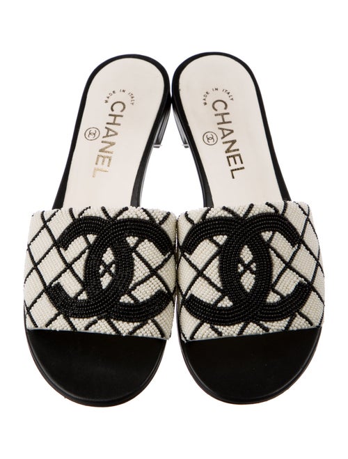 Chanel 2020 Interlocking CC Logo Slides