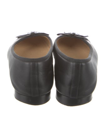Chanel Interlocking CC Logo Leather Ballet Flats