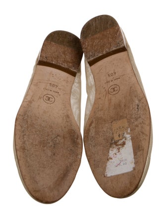 Chanel 2008 Interlocking CC Logo Mary Jane Flats