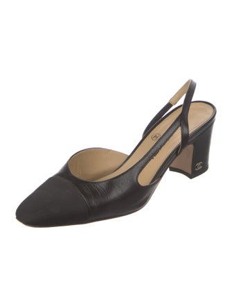 Chanel Interlocking CC Logo Leather Slingback Pumps