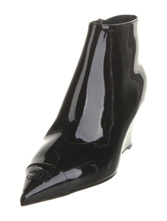 Chanel 2022 Interlocking CC Logo Boots