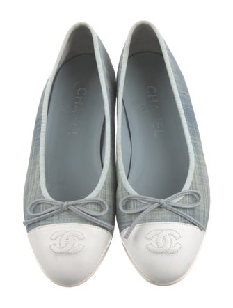 Chanel 2019 Interlocking CC Logo Flats