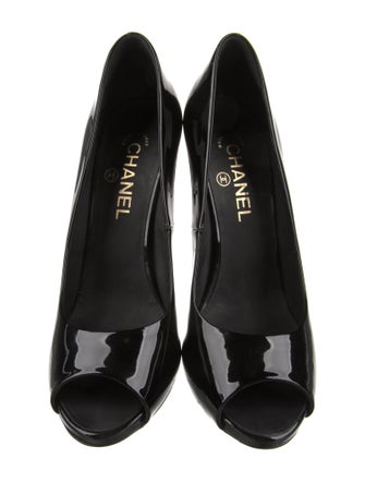 Chanel 2015 Interlocking CC Logo Pumps