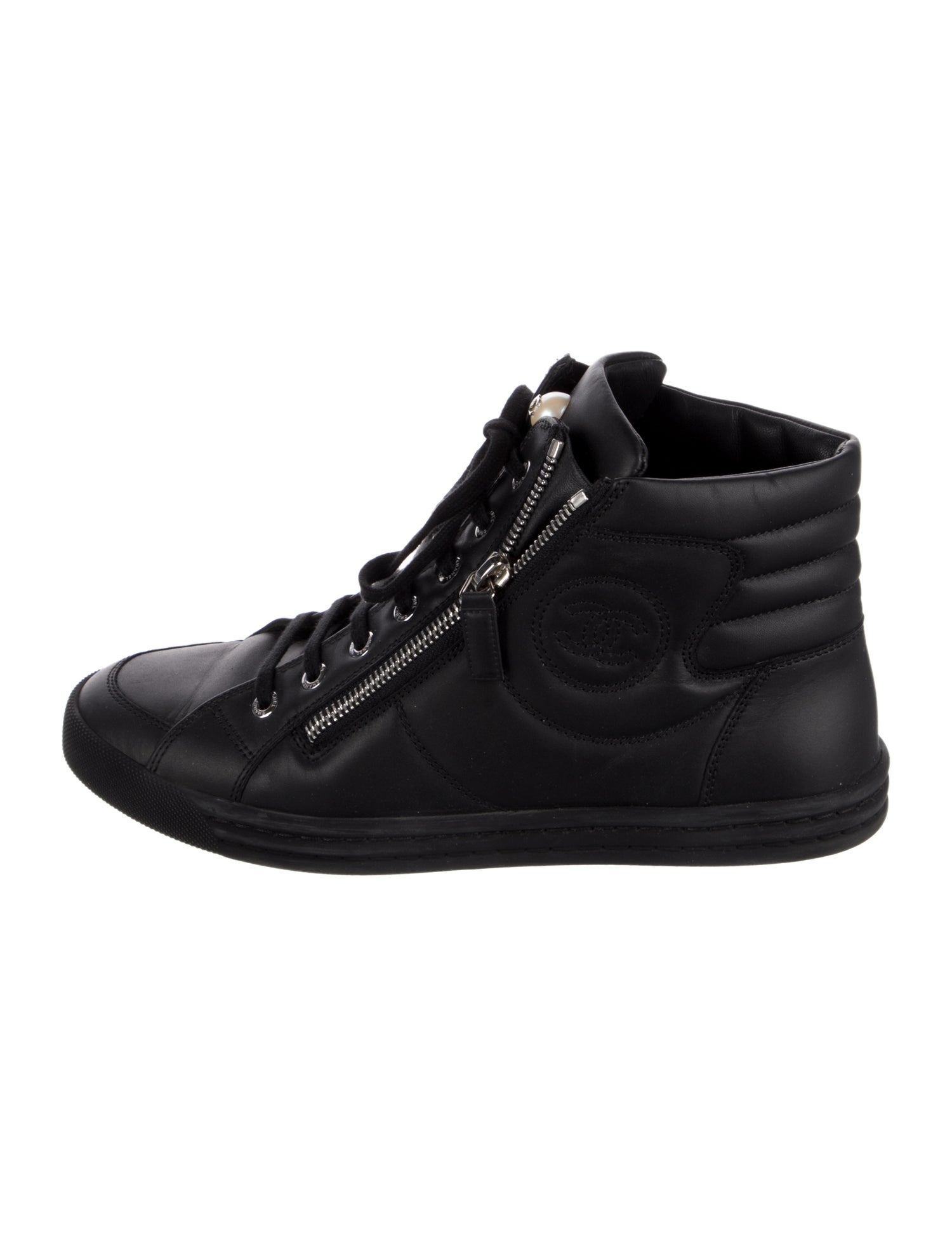 Chanel 2015 Interlocking CC Logo Sneakers